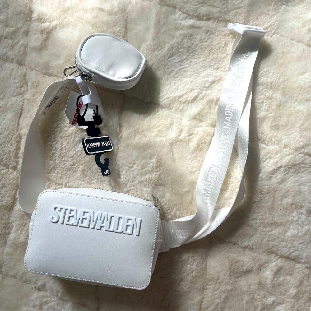 Steve Madden Belt bag